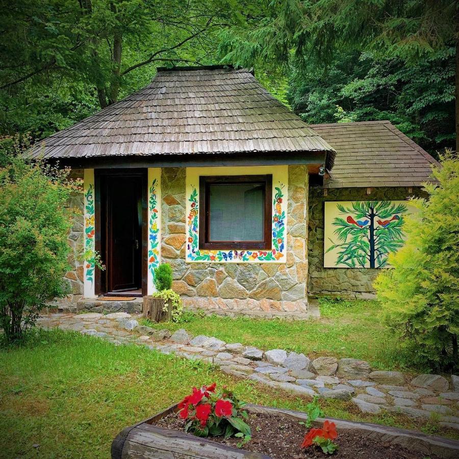 Fratii Jderi - Utopia Verde Brezoi Dış mekan fotoğraf